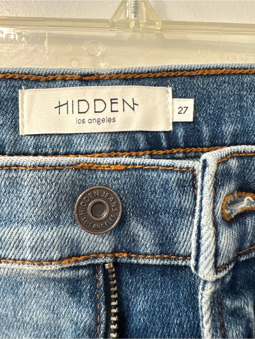 Hidden medium blue
